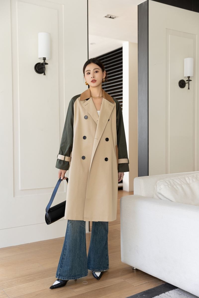 Burberry Outwear